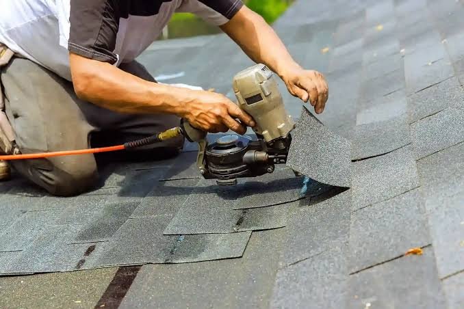 roof repairing